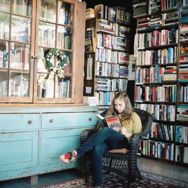 Reston's Used Book Store/Credit: Vballslife vis Flickr
