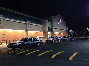 Bank robbery at Sun Trust inside Hunters Woods Safeway/Credit: Tim Boone