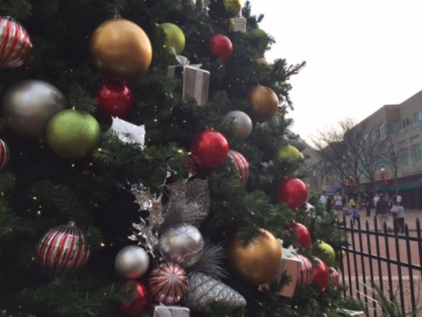 Christmas tree at Reston Town Center