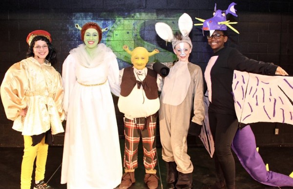 Hunters Woods students in Shrek Jr./Courtesy Kimberly Berry