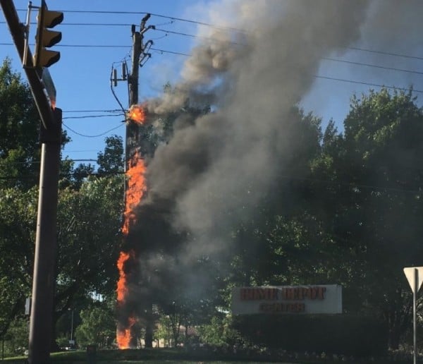 Utility pole fire by Home Depot/Credit: William Ho
